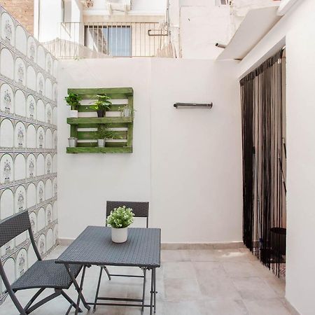 Lovely Home With Sunny Patio Near The Beach Valencia Buitenkant foto