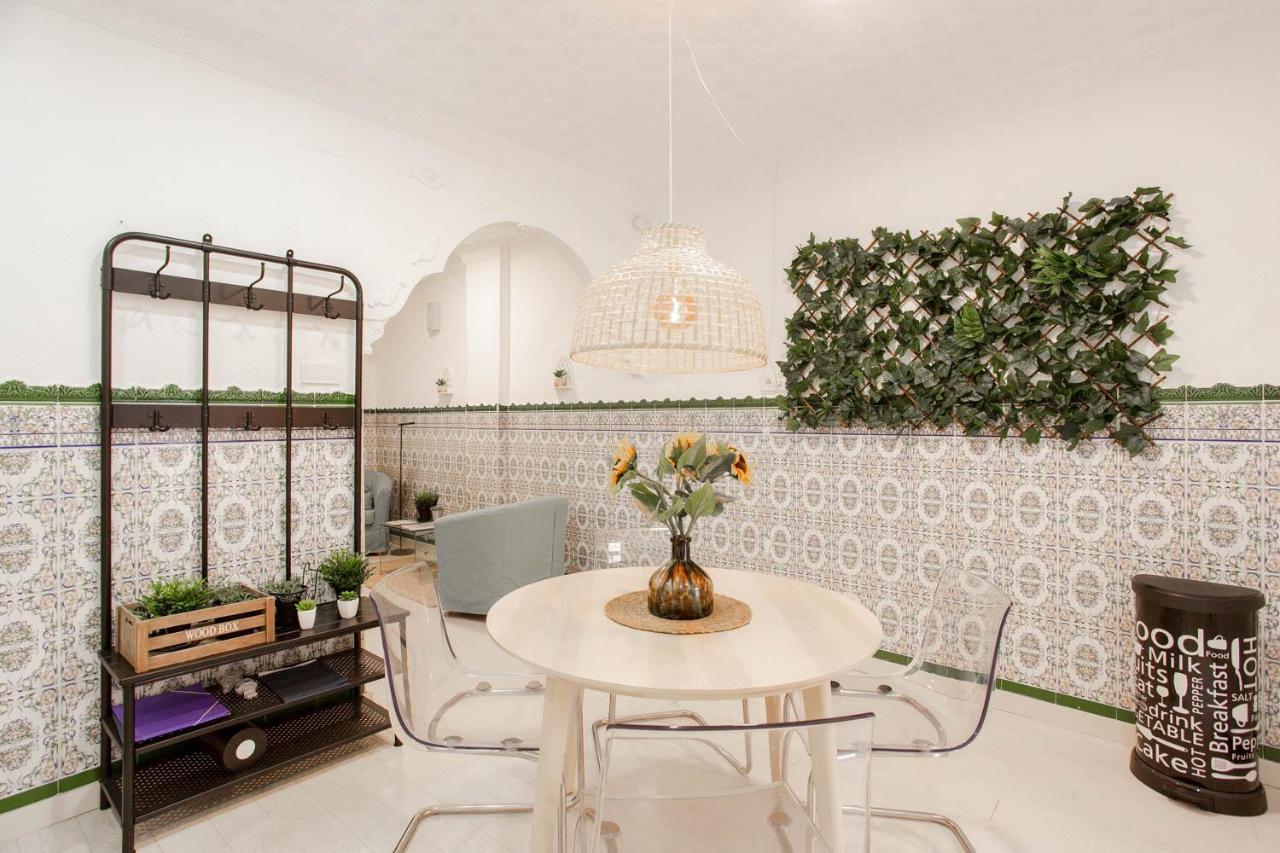 Lovely Home With Sunny Patio Near The Beach Valencia Buitenkant foto